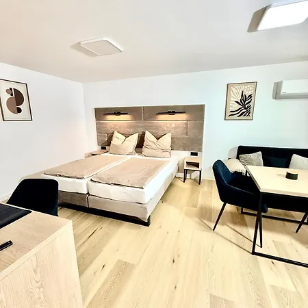 Apartamento Hubertus Mit Klima, überdachter Terrasse&parkplatz